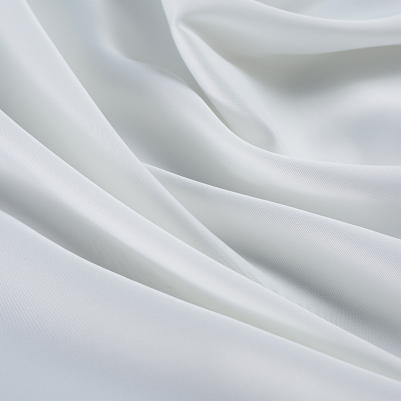 HY417 24 mm inslagsgarn, femdelad satinsatin sidentyg